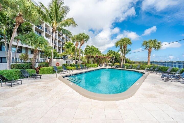Property Photo:  1830 Embassy Drive 112  FL 33401 