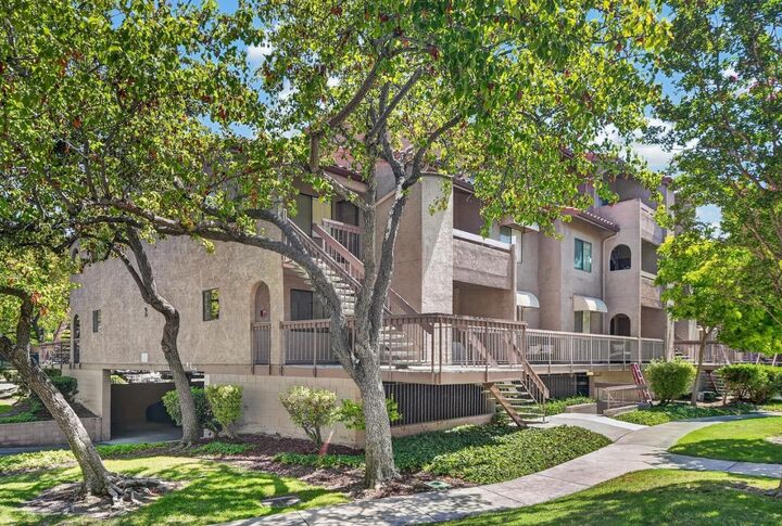 Property Photo: 2250 Monroe Street 109 CA 95050