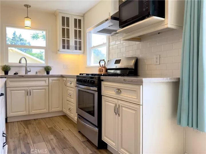 Property Photo:  940 Cypress  CA 92870 