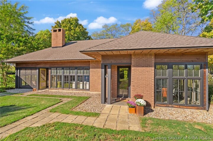 Property Photo:  700 E Walnut Street  IN 47112 