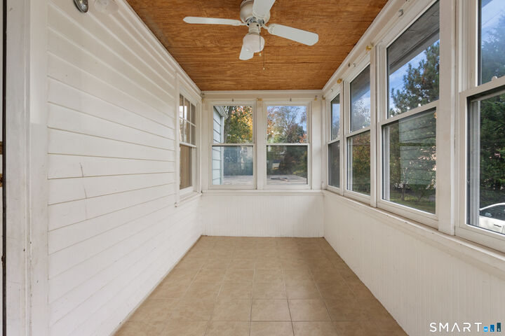 Property Photo: 272 State Street CT 06473