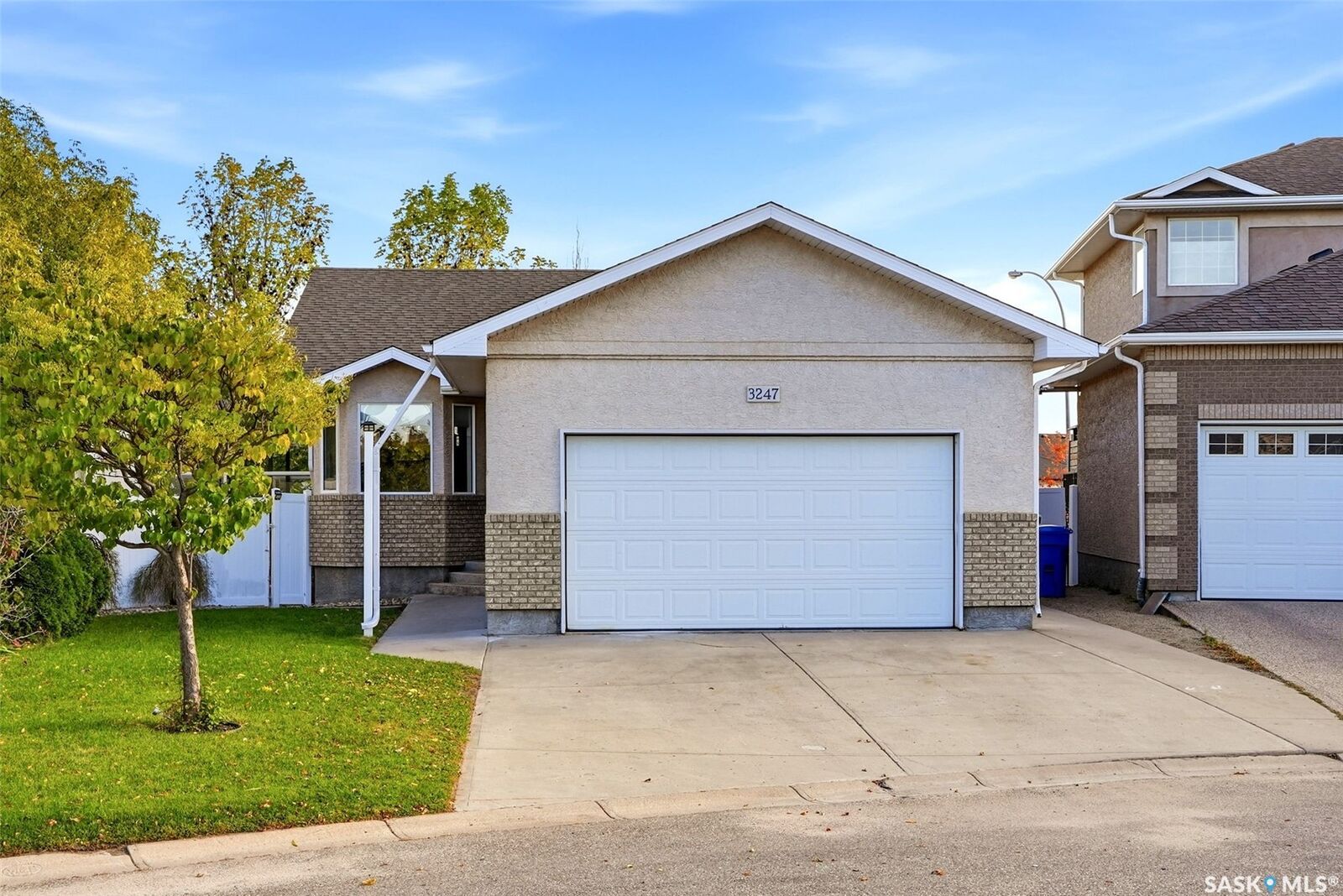 Property Photo:  3247 Windsor Park Place  SK S4V 3B2 