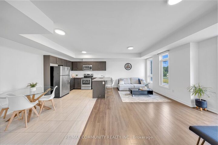 Property Photo:  1761 Rex Heath Drive  ON L1X 0E4 