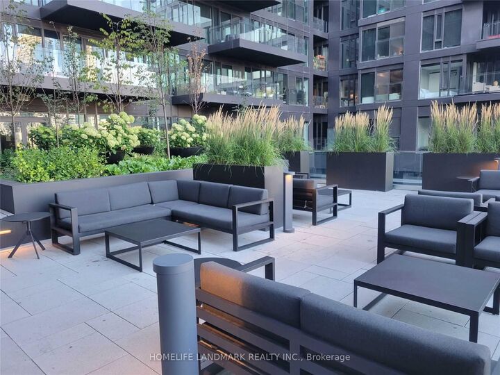 Property Photo:  505 Richmond Street W 631  ON M5V 1Y3 