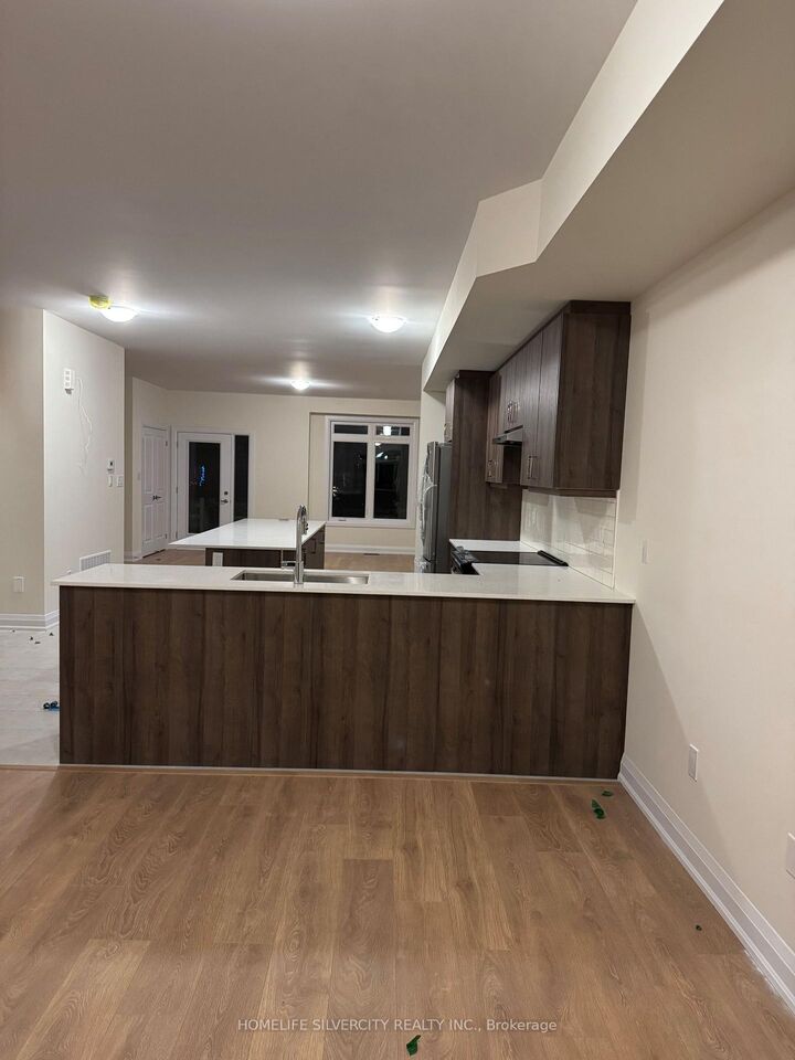 Property Photo:  125 Seguin Street  ON L4E 1H8 
