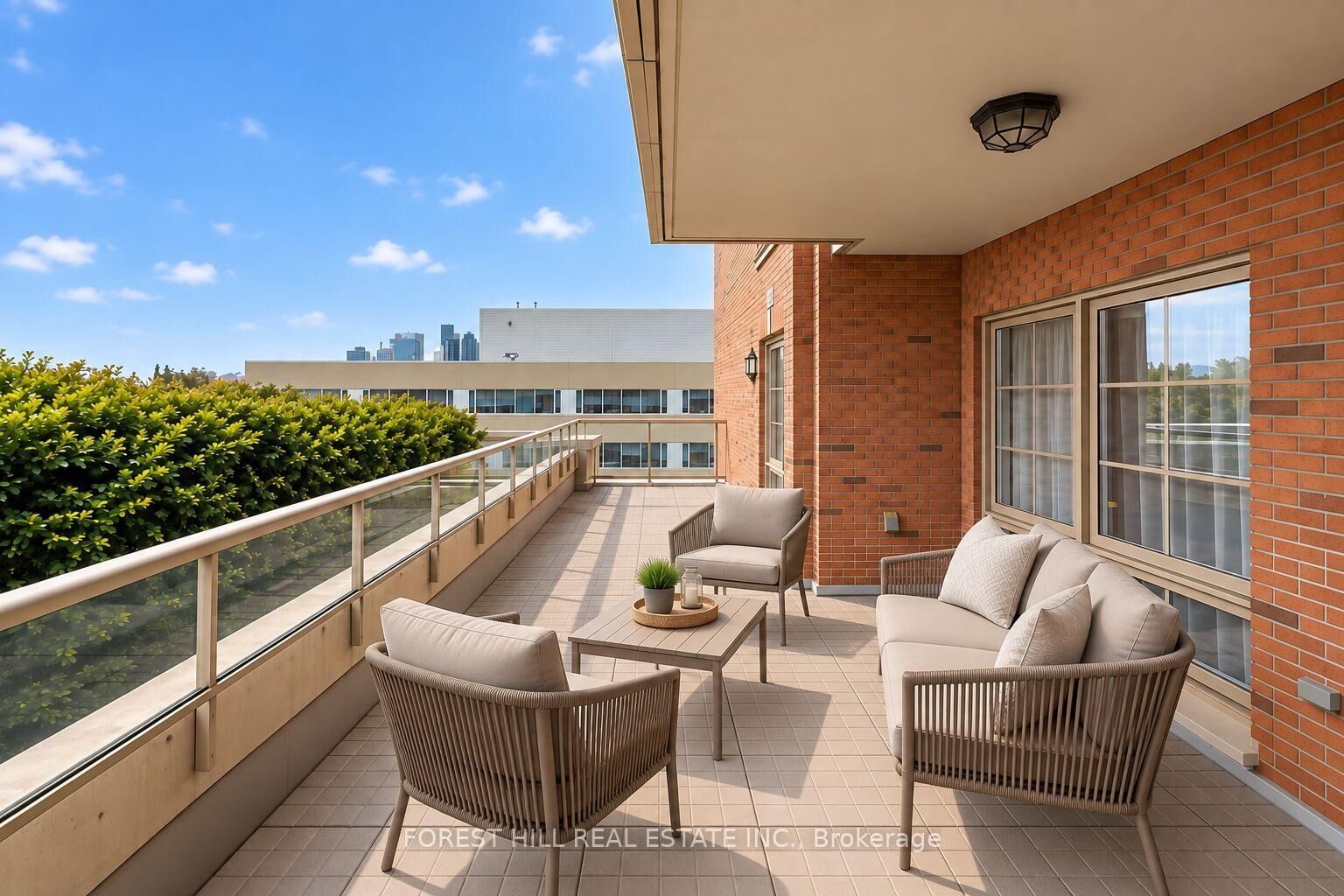 Property Photo:  20 Burkebrook Place 502  ON M4G 0A1 