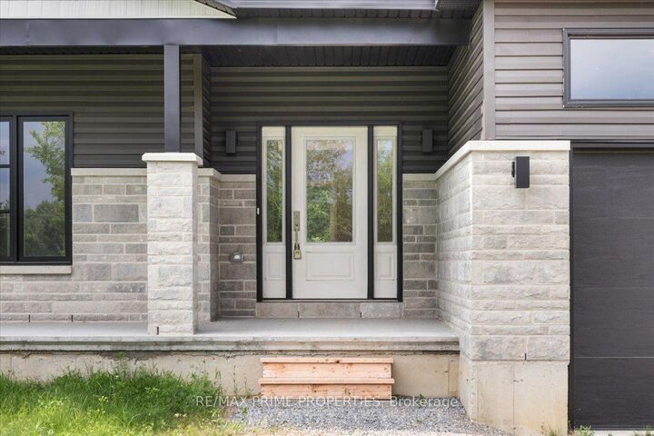 Property Photo:  465 Pioneer Road  ON K0G 1N0 