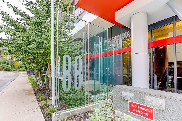 Property Photo:  88 Sheppard Avenue E 308  ON M2N 0G9 