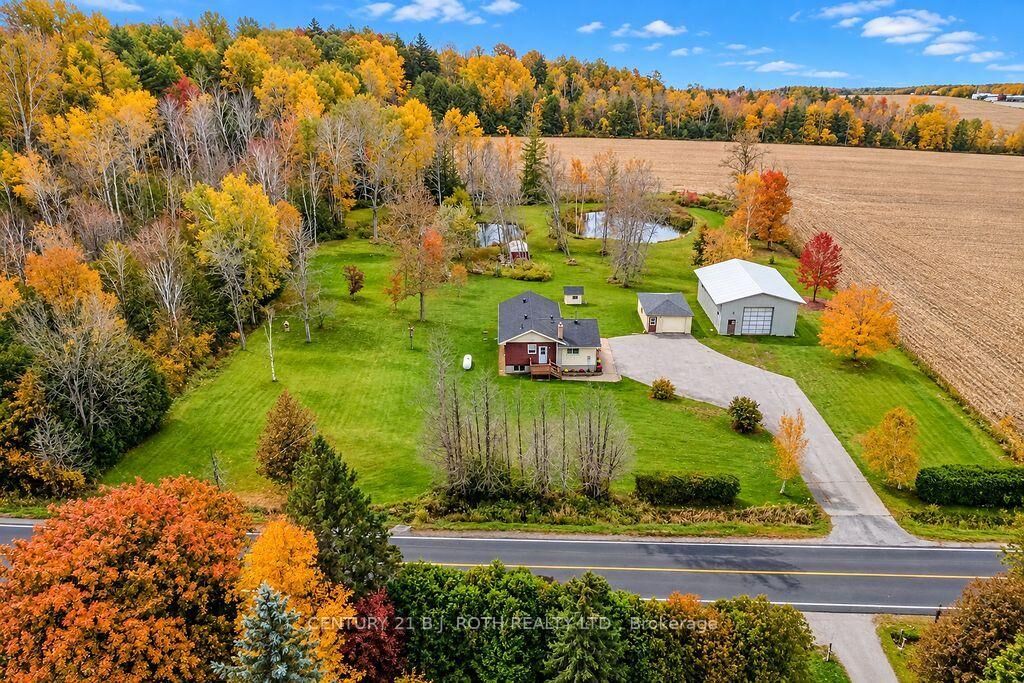 Property Photo:  1398 Old Fort Road  ON L4R 4K3 