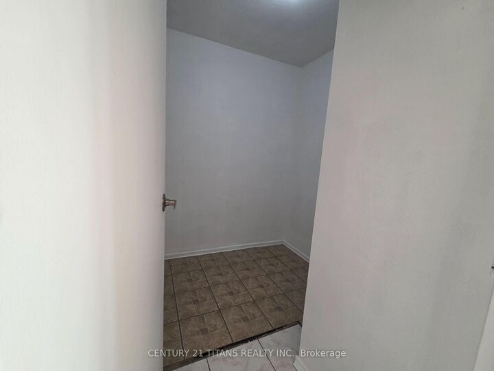 Property Photo:  270 Palmdale Drive 510  ON M1T 3N8 