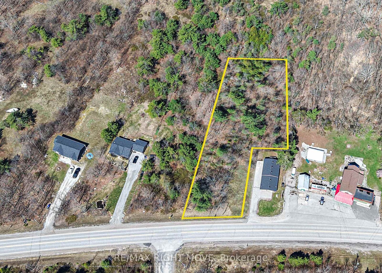 Property Photo:  1048 Monck Road  ON L0K 1W0 