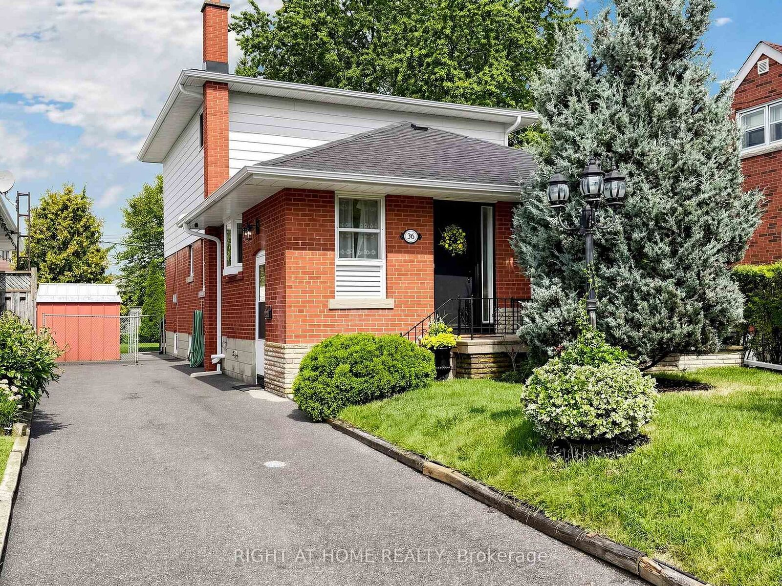 Property Photo:  36 Joanna Drive E  ON M1R 4J1 