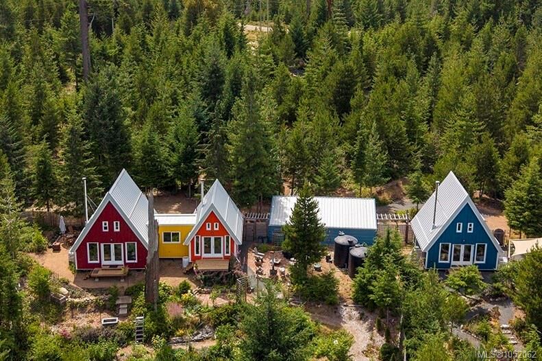 Property Photo:  4150 Pinecrest Rd  BC V0R 1T0 