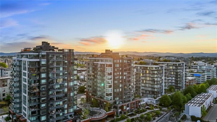 Property Photo:  369 Tyee Rd #908  BC V9A 0B6 