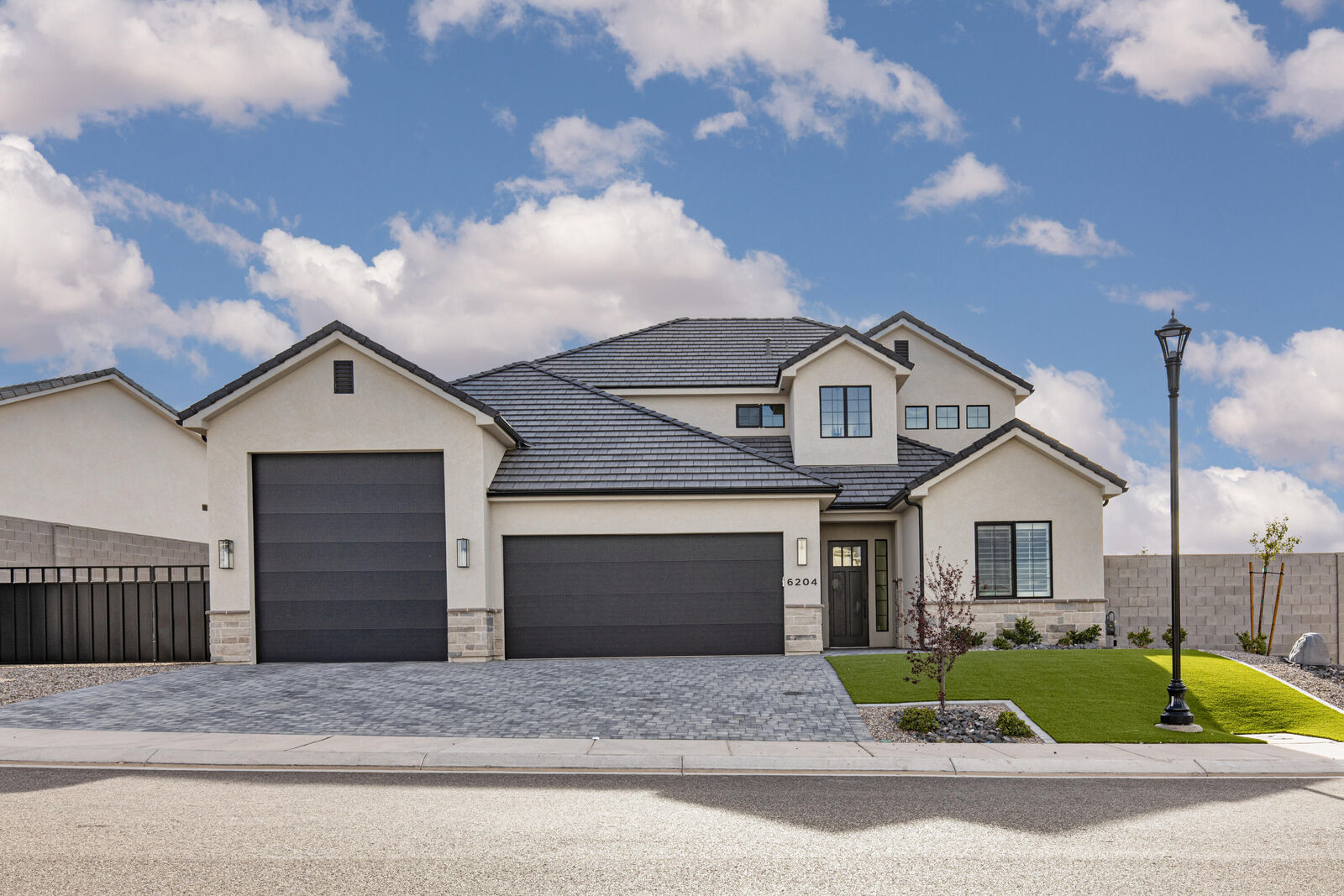 Property Photo:  6204 S Bespin Ln  UT 84790 