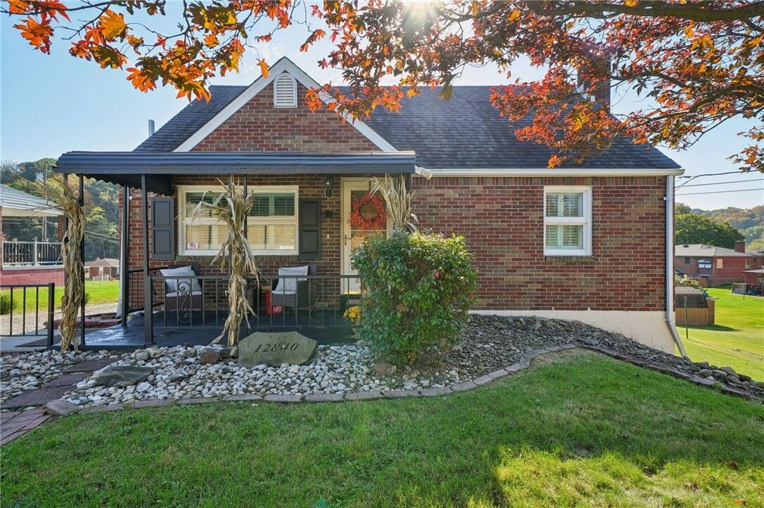 Property Photo: 12840 Lincoln Way PA 15642