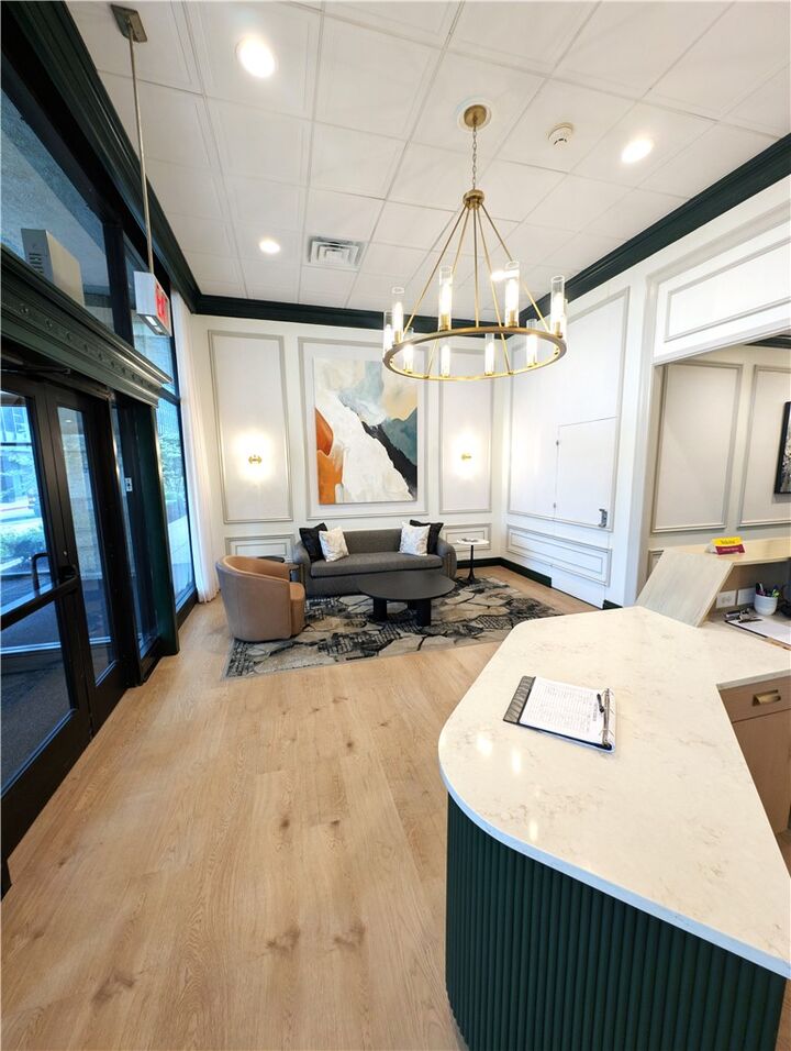 Property Photo:  112 Washington 2L  PA 15219 
