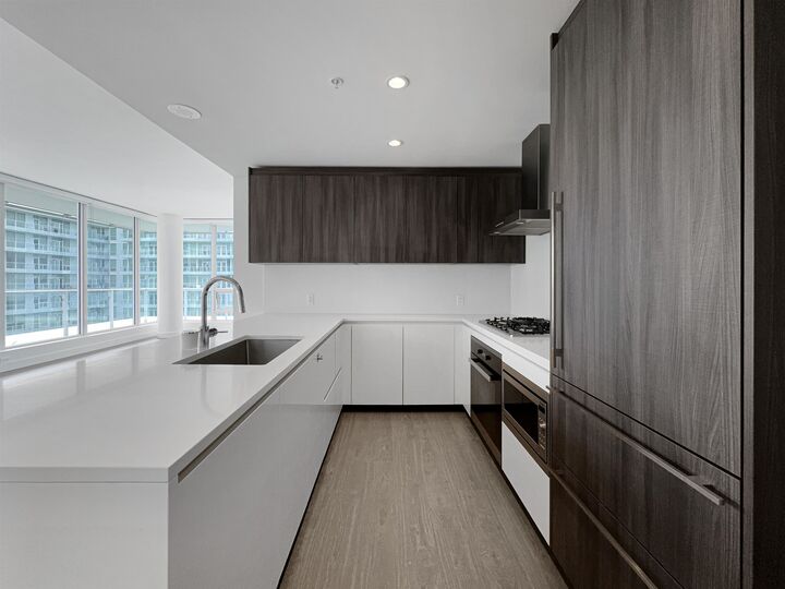 Property Photo:  6320 No 3 Road 11xx  BC V6Y 0L5 