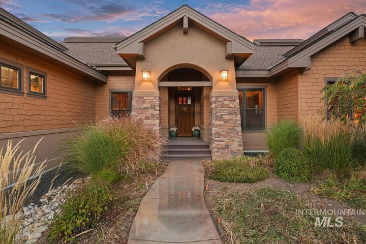 Property Photo: 28 Southfork Ln ID 83622