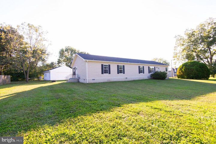 Property Photo: 6846 Hunting Creek Road MD 21643