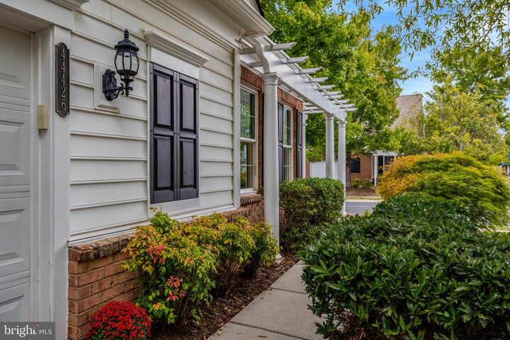 Property Photo: 44426 Sunset Maple Drive VA 20147