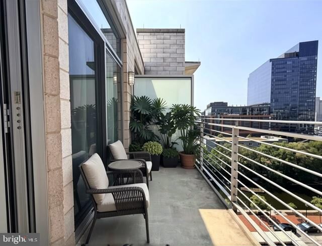 Property Photo: 1400 Lancaster Street 1002 MD 21231