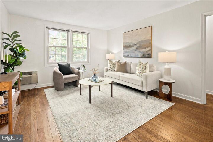 Property Photo: 202 N George Mason Drive 202-2 VA 22203