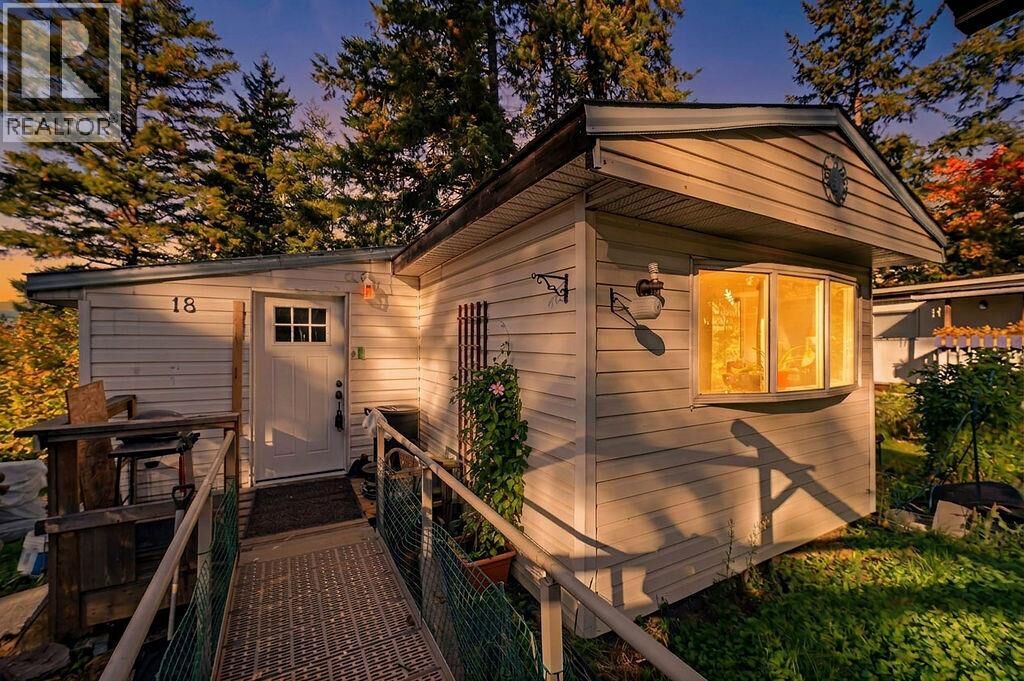 Property Photo:  4137 Spallumcheen Drive 18  BC V0E 1B6 