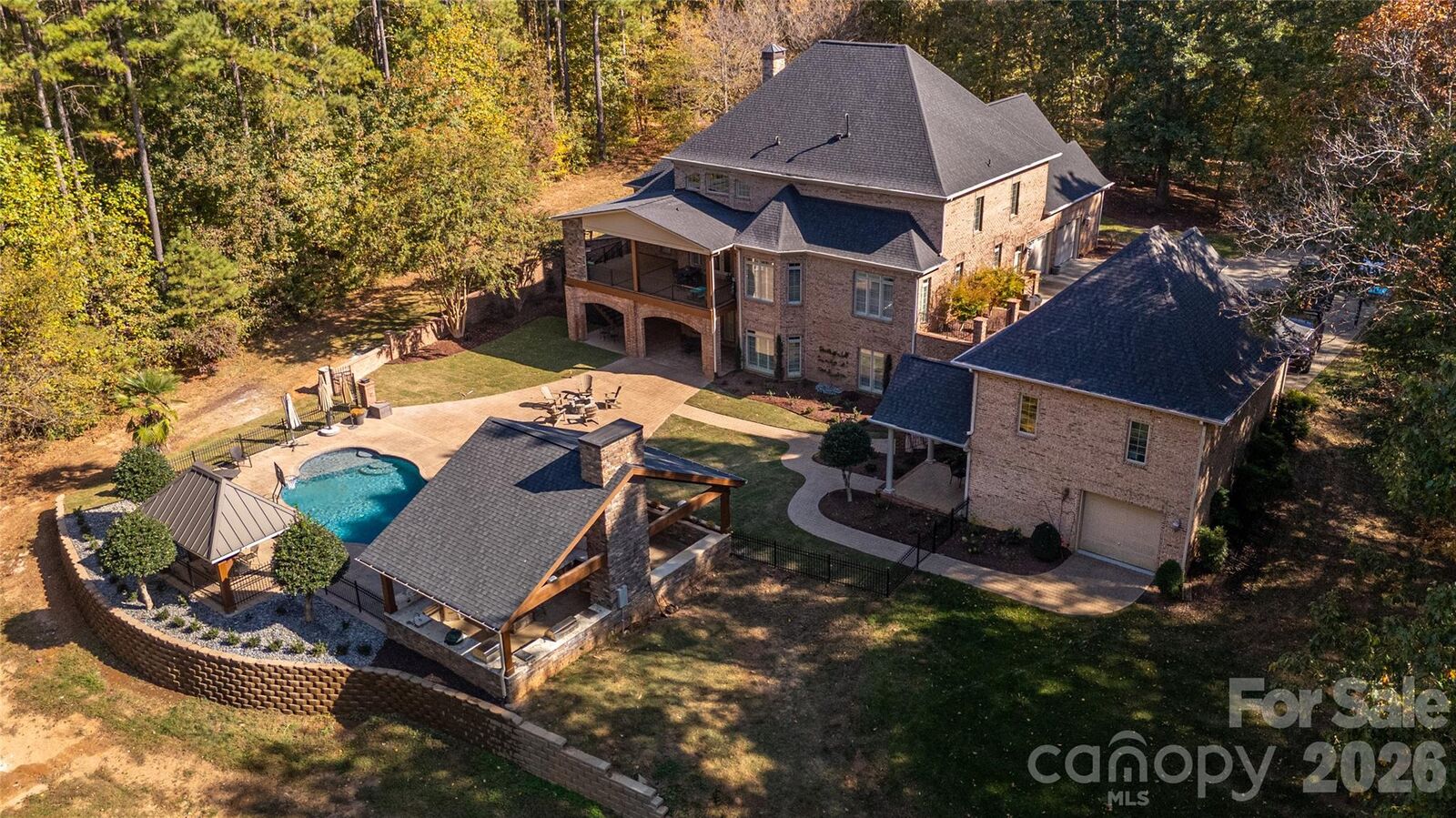 Property Photo:  1427 Merrimont Avenue  NC 28086 