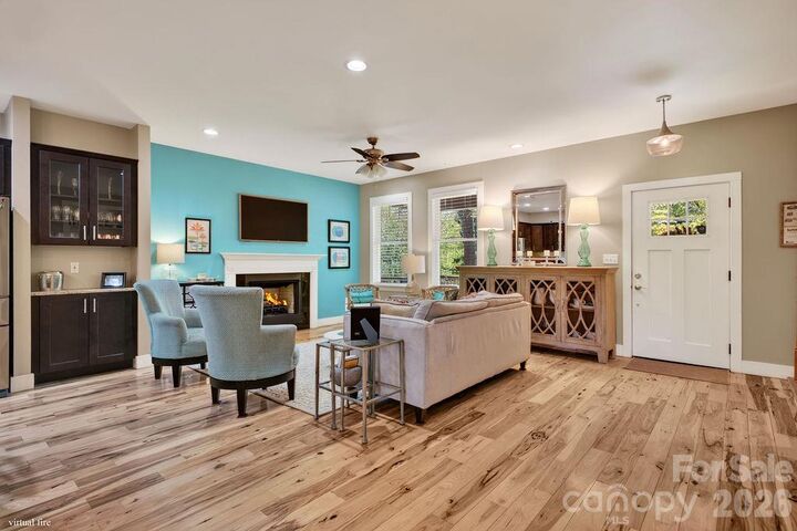 Property Photo:  98 Langwell Avenue  NC 28806 