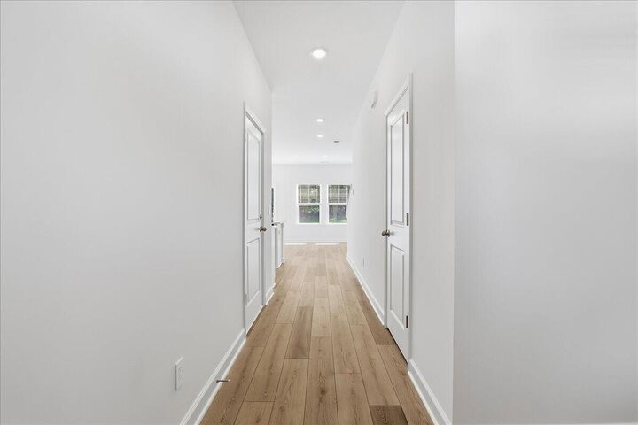 Property Photo:  129 Brook Run Drive  SC 29461 