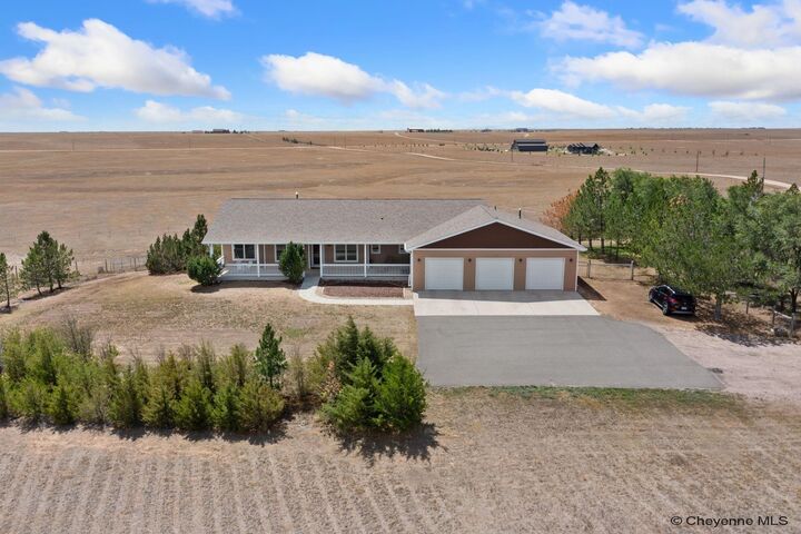 Property Photo: 2037 Painted Sky Rd WY 82009