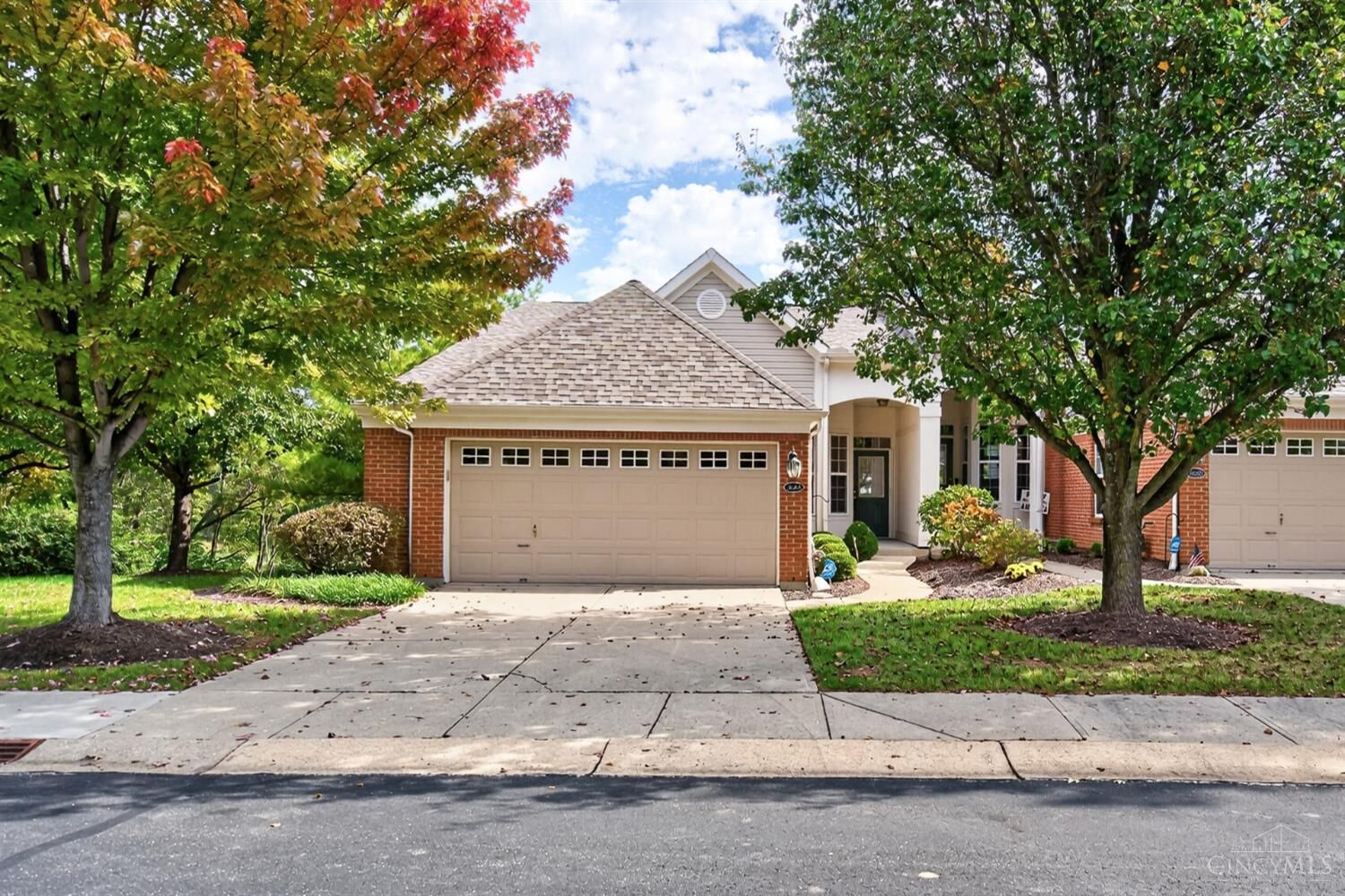 Property Photo: 3664 Aston Woods Dr OH 45002