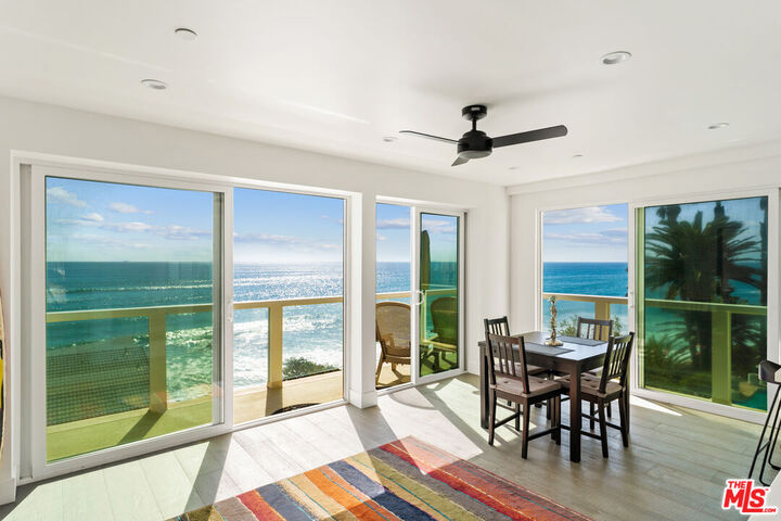 Property Photo: 11838 Ebbtide Ln CA 90265
