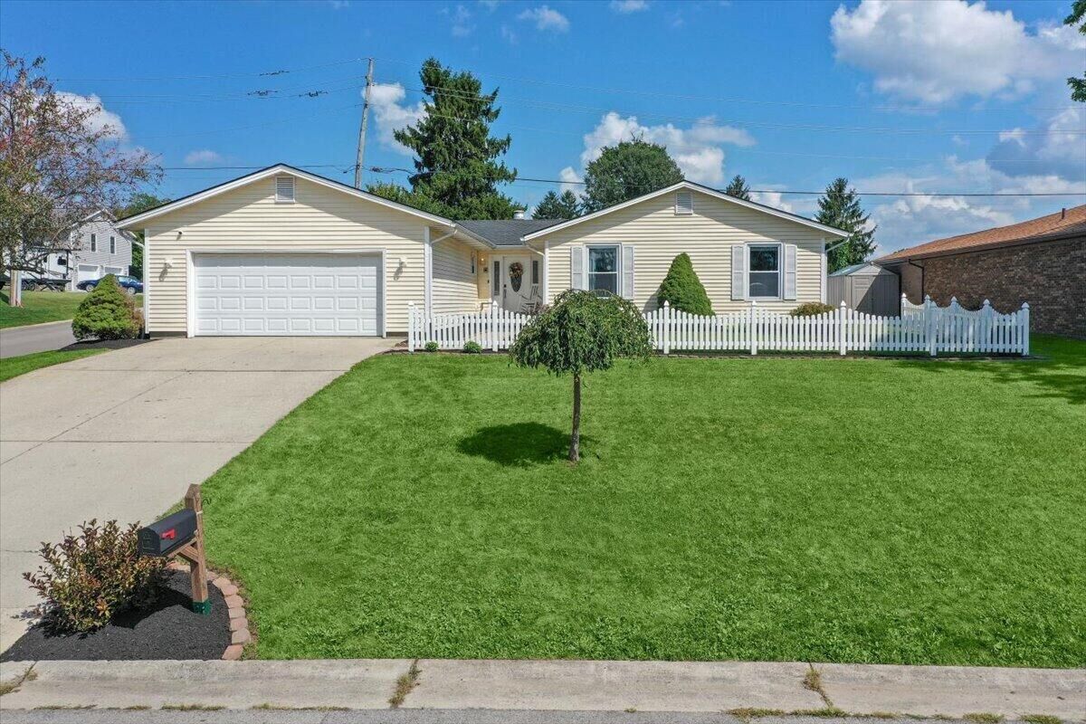 Property Photo:  101 S Heather Hill Dr Drive  OH 43311 