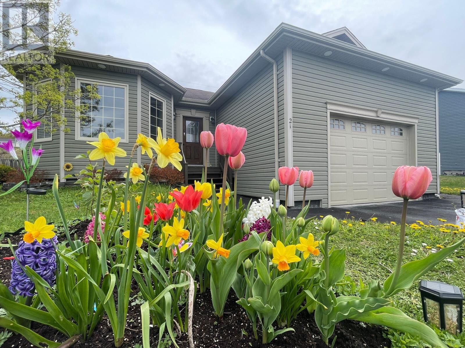 Property Photo:  21 Rowsell Street  NL A2H 7N7 