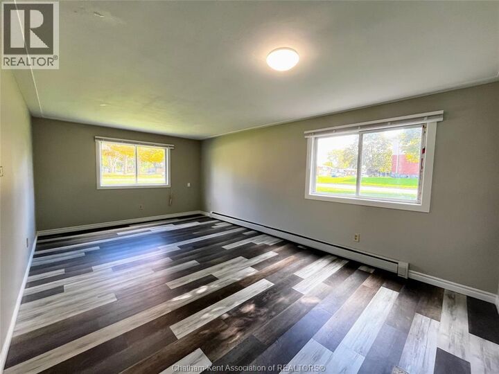 Property Photo:  55 St Anthony Street 4  ON N7M 3Y1 