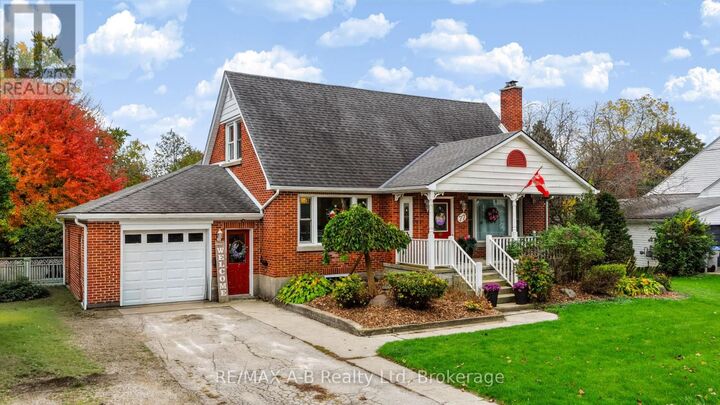 Property Photo: 77 Gidley Street East ON N0M 1S6