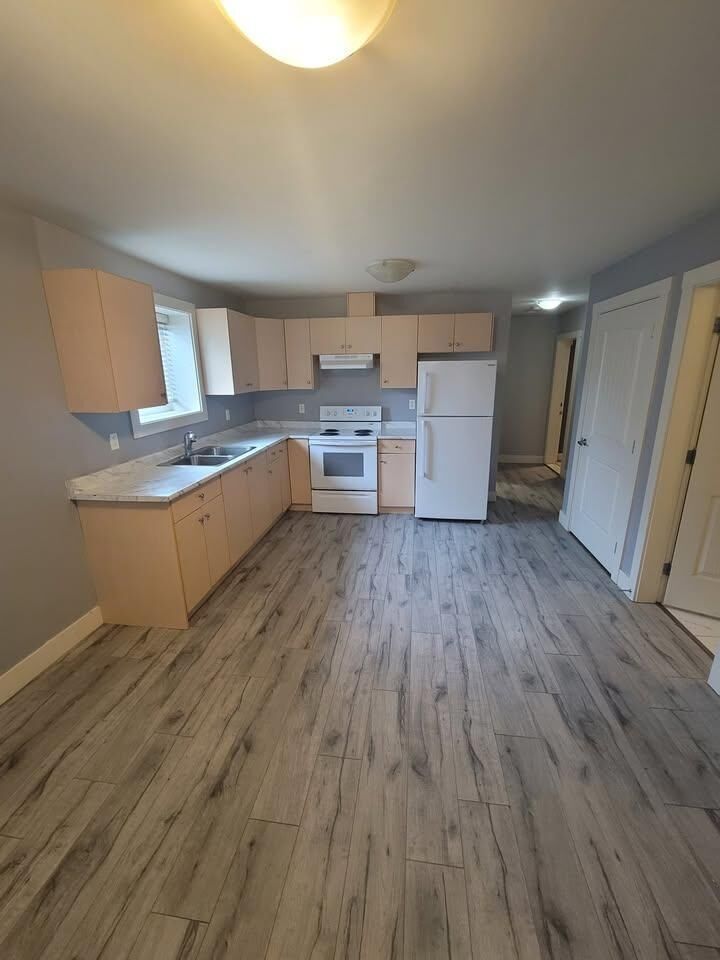 Property Photo:  10595 159B Street Lower  BC V4N 3J4 
