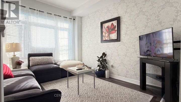 Property Photo: 575 Woodward Avenue 11 ON L8H 0B3