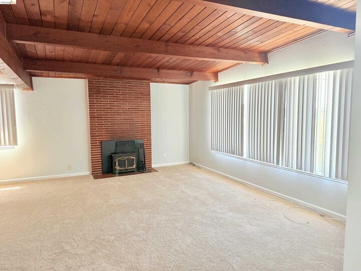 Property Photo: 17494 Ehle St CA 94546
