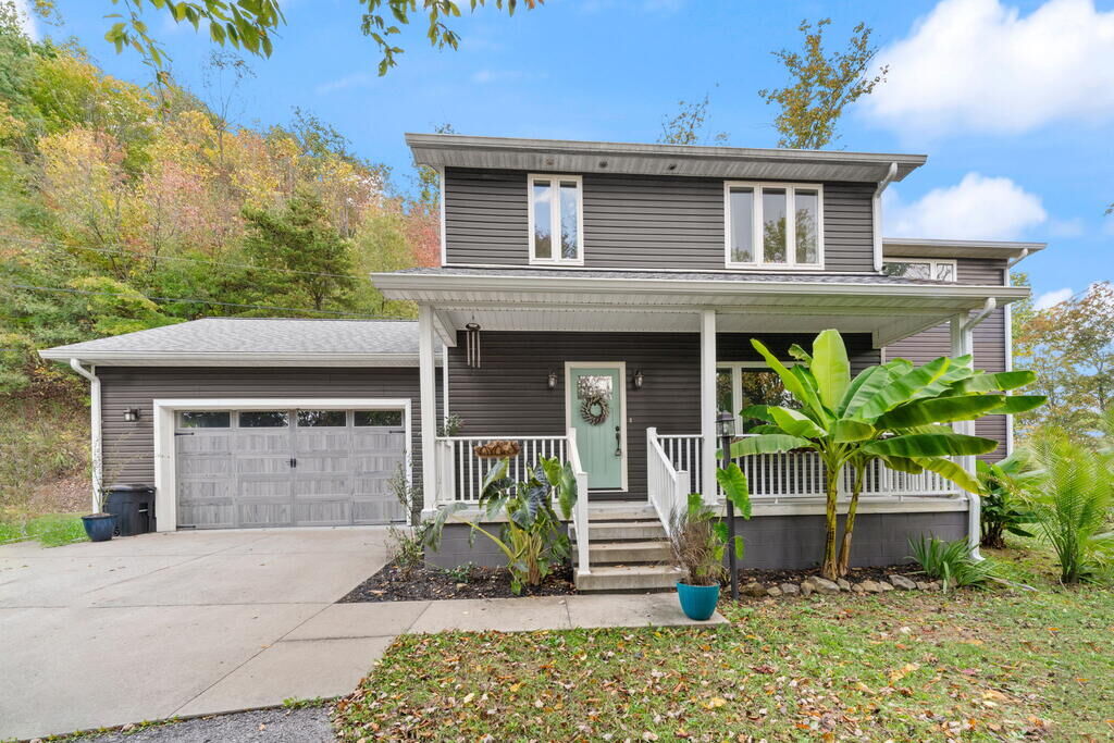 Property Photo: 385 Saint Johns Trail KY 41701