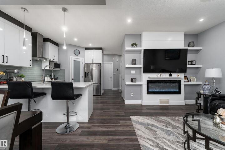 Property Photo:  1613 Enright Way NW  AB T6M 0Z3 
