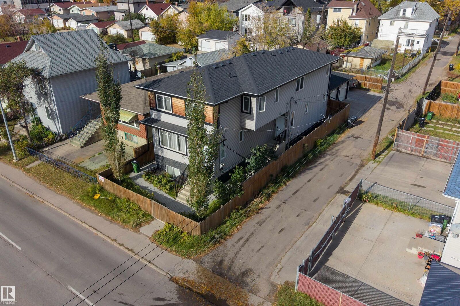 Property Photo:  9314 107A Avenue NW  AB T5H 0Z3 