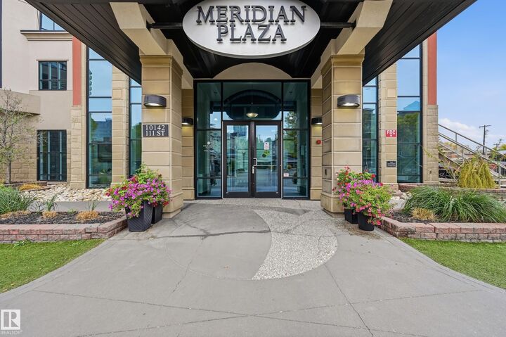 Property Photo:  10142 111 Street NW 909  AB T5K 1K6 