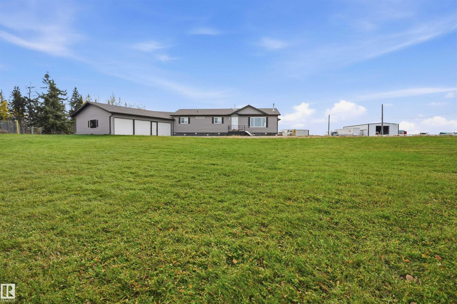 Property Photo:  2309 Twp Road 545  AB T0E 1V0 