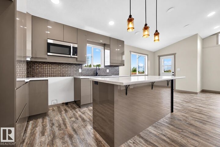 Property Photo:  1 Whitetail Way  AB T0B 3H0 