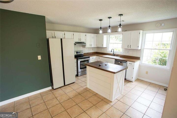 Property Photo:  4960 Shipp Road  GA 30127 