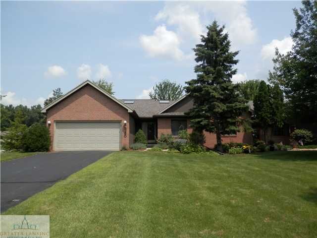 Property Photo:  5260 Golden Circle  MI 48823 