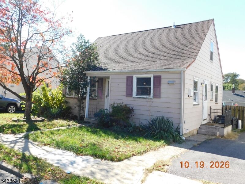 Property Photo:  288 Warren St  NJ 08865 